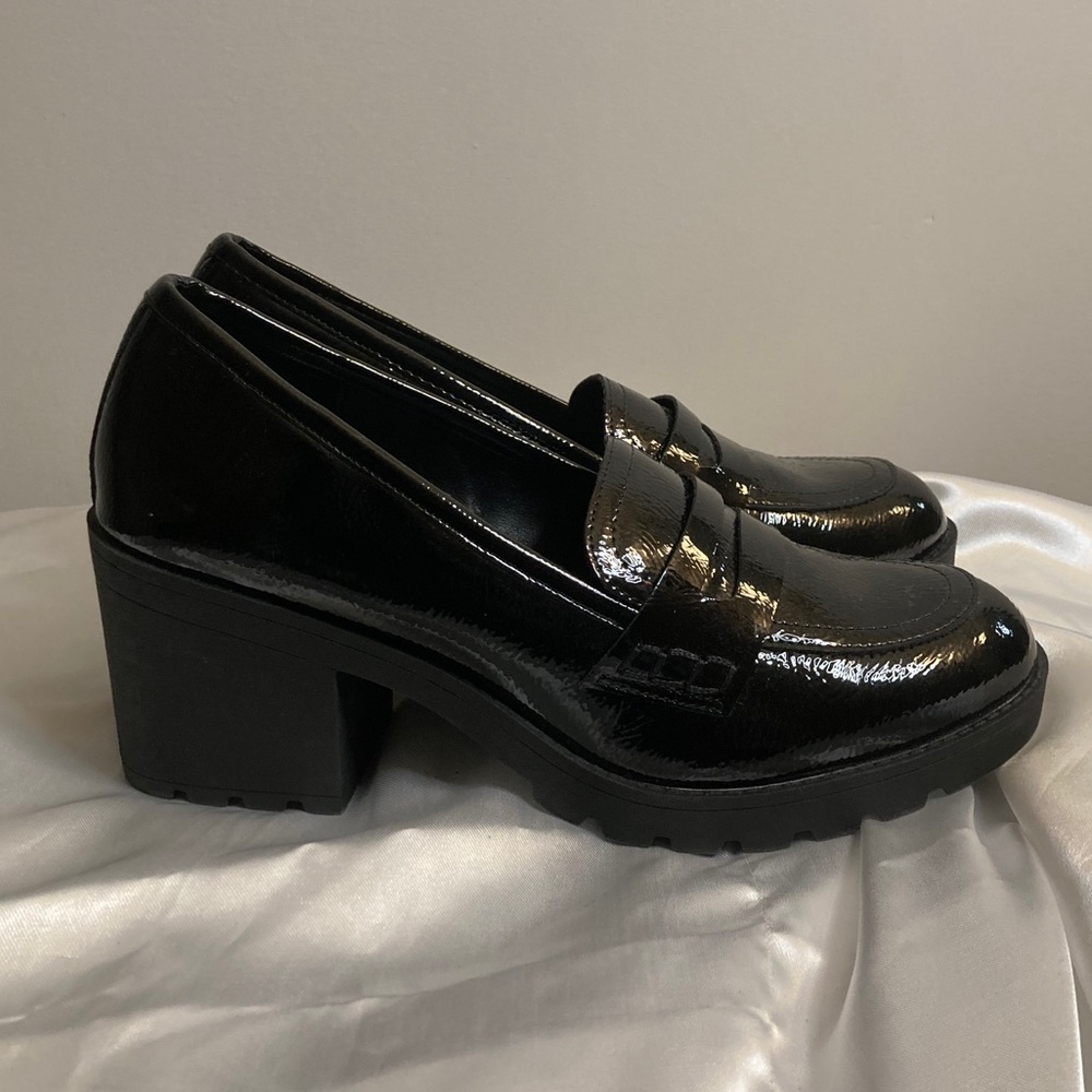 Leather Loafer Thick Heeled Shoe | Xappeal